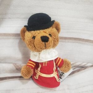 Harrods Beefeater Royal Guard Teddy Bear Plush Finger Puppet 3.5 Inch 2007